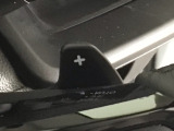 車が大好きなスタッフが心をこめて接客いたします。お客様一人一人のお車に対する思いや気持ちをうかがい、充実した時間が過ごせるよう努めます。