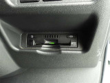 ETCゲートを使ってキャッシュレスで料金所を通過・スマートに時短出来ます。スマートICを乗降出来るのもメリットです!ETCカードはトヨタカードがおすすめ!
