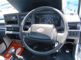 もしもの時の安全装備も充実!!運転席エアバック&安全ボディー付きで安心です!!!