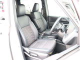 オートオークション会場より、ご希望のお車を一緒にお探し致します。
