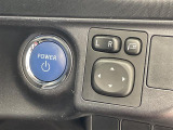 【 スマートキー・プッシュスタート 】鍵を挿さずにポケットに入れたまま鍵の開閉、エンジンの始動まで行えます。