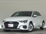 2001年オープン。 Audi正規ディーラーとして最も歴史のあるAudi 江戸川は、2フロアに分かれるガラス張りのショールームです。