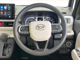 【ステアリングスイッチ】運転中、前方から目線をそらすことなく、オーディオ等の操作が可能な便利機能!安心&快適なドライブを演出してくれます♪
