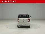 後方視界は、大きなバックドアガラスを採用し、十分確保されています。この車には、バックカメラとリヤセンサーが付いています。ご安心ください。