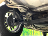 お車を安心してお乗りいただく為には、足回りの定期点検が欠かせません。サービスサポート(有償保証)では無料点検もご提供しており、安心のカーライフをお過ごしいただけるサポート体制が整っています。