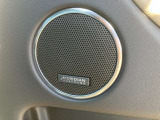 【MERIDIANサラウンドサウンドシステム メーカーop価格￥30000】低音から高音までをクリアに再現し車内に臨場感溢れる音響空間を提供致します。