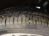 ライトは全車水垢等除去し磨きやコーティングを行っております。別途ご要望の方はプロテクションフィルム施工やクリア再塗装もできます