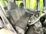 運転席シート廻りは使用感も少なく、良好な状態となっています。丁寧に使われていたことがよくわかりますね。