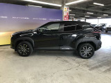 エンジンルーム、室内、クリーニング済みです。厳選したお車を屋内展示場にて展示中☆車両品質には自信がございます!ぜひ一度ご来店ください!!