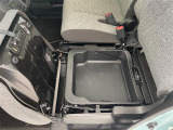 店舗にて現車の確認もいただけますので、お電話で在庫のご確認の上是非ご来店くださいませ!!!