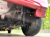 お車を安心してお乗りいただく為には、足回りの定期点検が欠かせません。サービスサポート(有償保証)では無料点検もご提供しており、安心のカーライフをお過ごしいただけるサポート体制が整っています。