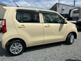 車体艶出し磨きしています!!