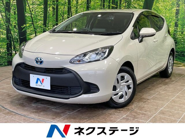トヨタ アクア 