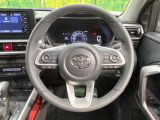 【ステアリングスイッチ】運転中、前方から目線をそらすことなく、オーディオ等の操作が可能な便利機能!安心&快適なドライブを演出してくれます♪