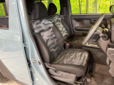 運転席シート廻りは使用感も少なく、良好な状態となっています。丁寧に使われていたことがよくわかりますね。