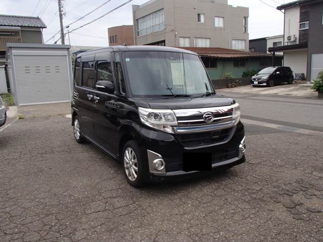 ダイハツ タントカスタム 