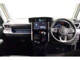 必要な装備を使いやすい位置に配置した機能的な運転席まわり。操作感や車両感覚など、ぜひ運転席に座って確かめてください。