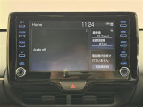 【純正8インチディスプレイオーディオ】大画面で高い視認性を誇るディスプレイオーディオ。AppleCarPlay、AndroidAutoにも対応。