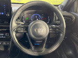 【ステアリングスイッチ】運転中、前方から目線をそらすことなく、オーディオ等の操作が可能な便利機能!安心&快適なドライブを演出してくれます♪