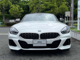 【キドニーグリル】BMWは約90年もの間、ほぼ全ての車両にひと目でBMWだと分かるこの特徴的なフロントグリルが備えられ、デザイン・アイコンとして親しまれてきました。