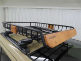 DAMD製trip basketベースキャリアキットを装着しております。