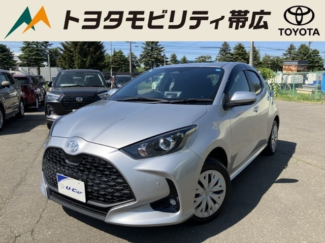 ヤリス 1.5 ハイブリッド X E-Four 4WD 