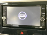 【純正ナビ】人気の純正ナビを装備。オーディオ機能も充実しており、Bluetooth接続すればお持ちのスマホやMP3プレイヤーの音楽を再生可能!毎日の運転がさらに楽しくなります!!