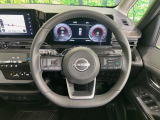 【ステアリングスイッチ】運転中、前方から目線をそらすことなく、オーディオ等の操作が可能な便利機能!安心&快適なドライブを演出してくれます♪