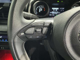 ステアリングスイッチ装備!運転しながら手元でオーディオの操作などができます。