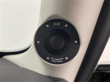 ◆LIBERALAは、輸入車選びの新たなスタイルを提案するインポート・セレクト・ブランドです。オーナー様となる方がクルマから直接感じる感性を第一にした、最良の一台との出会いをコーディネートいたします。