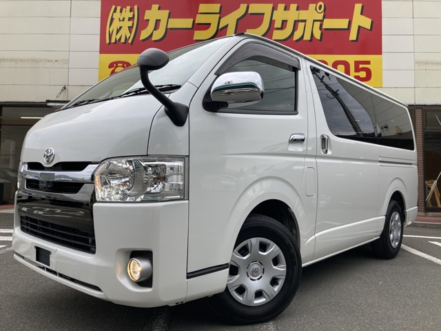 トヨタ ハイエースバン 