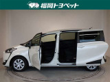 両側パワースライドドア付きだから、狭い駐車スペースなどでの 乗り降りラクラク!小さなお子さまのいるご家庭には嬉しい装備。