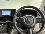 使いやすく運転しやすいレイアウトの運転席周り。