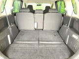 後席を格納すると、これだけの広さが!シーンに合わせたシートアレンジで、大きな荷物も積むことが出来ます♪