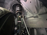 お車を安心してお乗りいただく為には、足回りの定期点検が欠かせません。サービスサポート(有償保証)では無料点検もご提供しており、安心のカーライフをお過ごしいただけるサポート体制が整っています。