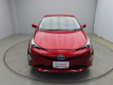 トヨタ認定車両検査員が厳しく検査、修復歴はもちろん、わずかなキズも正しくお伝えできる車両検査証明書付きで安心価格!