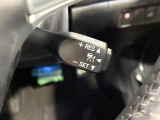 【レーダークルーズコントロール】高速道路での長距離走行が楽に!!自動で速度を保つクルーズコントロールが、衝突軽減システムと連携し、前方の車両を感知して車間を保つように速度調節してくれます!!