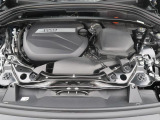 安心のBMW認定中古車は100項目の箇所を徹底的にチェック致します。機械的な箇所や電気系、コンピューターなどをご納車前に点検し、交換基準に達した部品は全て新品に修理返品した後にご納車致します。