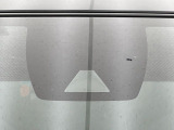 【トヨタセーフティセンス】走行中に前方の車両等を認識し、衝突しそうな時は警報とブレーキで衝突回避と被害軽減をアシスト。より安全にドライブをお楽しみいただけます。