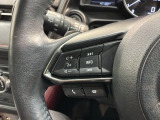 ステアリングにオーディオ操作スイッチが付いています。オーディオ画面に直接タッチしなくても操作が出来ますので、運転に集中できます。