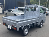フリーウェイは輸入車も取り扱います!メンテナンスも自社にて対応可能!ご相談ください!
