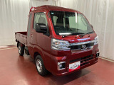 広々としたキャビンが乗用車感覚の快適さを実現します。