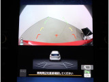 デジタルマルチビューモニター搭載!運転席から見にくい場所をカメラ映像でサポートします。