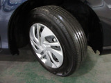 185/65R15インチ。