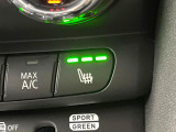 ●フロントシートヒーティング:運転席・助手席共に三段階で調節が可能なシートヒーターを装備しております。季節を問わず快適にご使用いただけます。