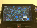 いまや必須装備「ナビゲーション」搭載!知らない場所にスイスイッとドライブ。もう、これなしではハンドルを握れませんね!でも運転中の操作は危険ですのでご注意ですね☆