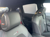 BOSEサウンドついています。音質の良い音楽を車内で聴くことが出来ますので、ドライブをより楽しんでいただくことが出来ます。