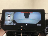 いまや必須装備「ナビゲーション」搭載!知らない場所にスイスイッとドライブ。もう、これなしではハンドルを握れませんね!でも運転中の操作は危険ですのでご注意ですね☆