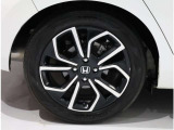 ◆純正のアルミホイールです!純正のいいところは車のデザインに合わせてアルミもデザインされていますので、相性がよく見た目も格好いいです。走行安定性も優れていますよ!◆