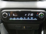 設定で室内温度を一定に保つオートエアコン。